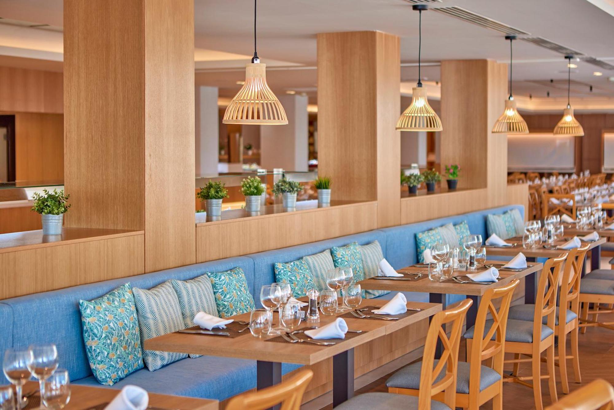 Universal Hotel Lido Park & Spa Peguera Ngoại thất bức ảnh